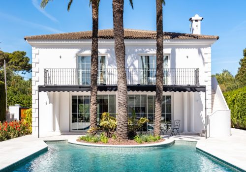 Italian & Mediterranean style villa for filming