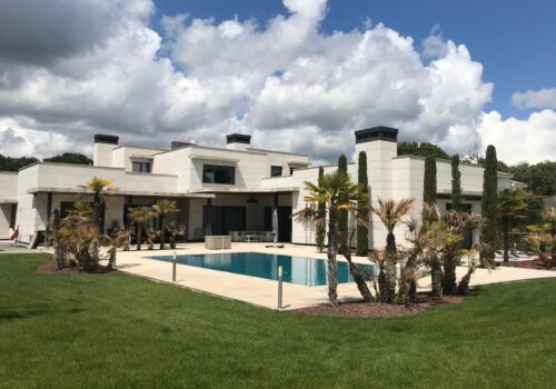 Villa arquitectura contemporánea con piscina