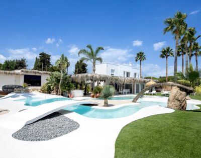 Villa estilo caribeño frente a mar