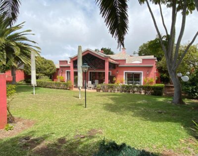 Chalet familiar clasico con gran jardín en Tenerife